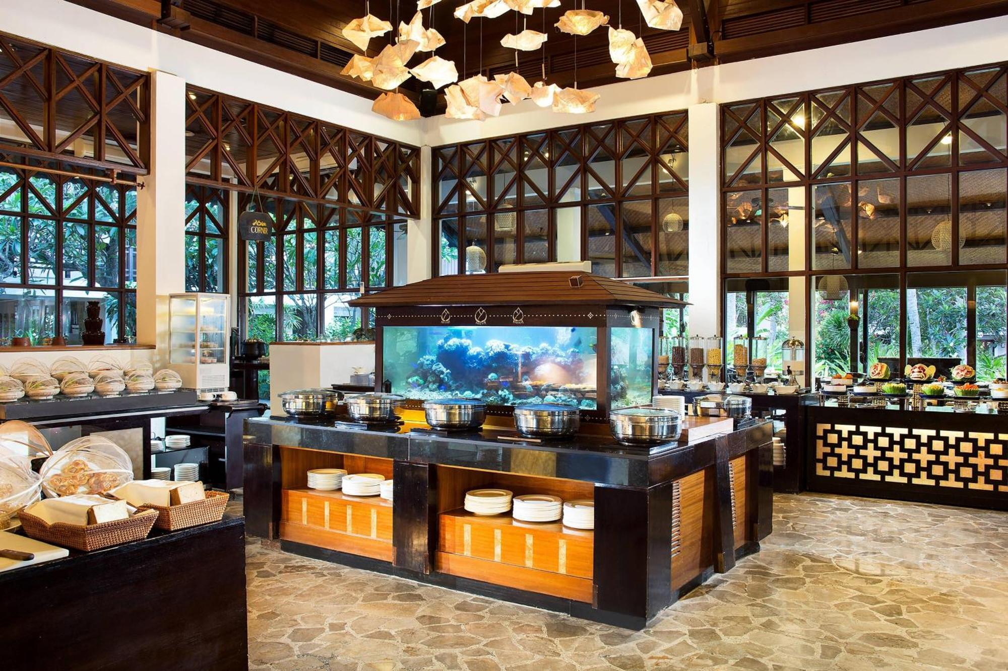 Mangsit Sheraton Senggigi Beach Resort מראה חיצוני תמונה