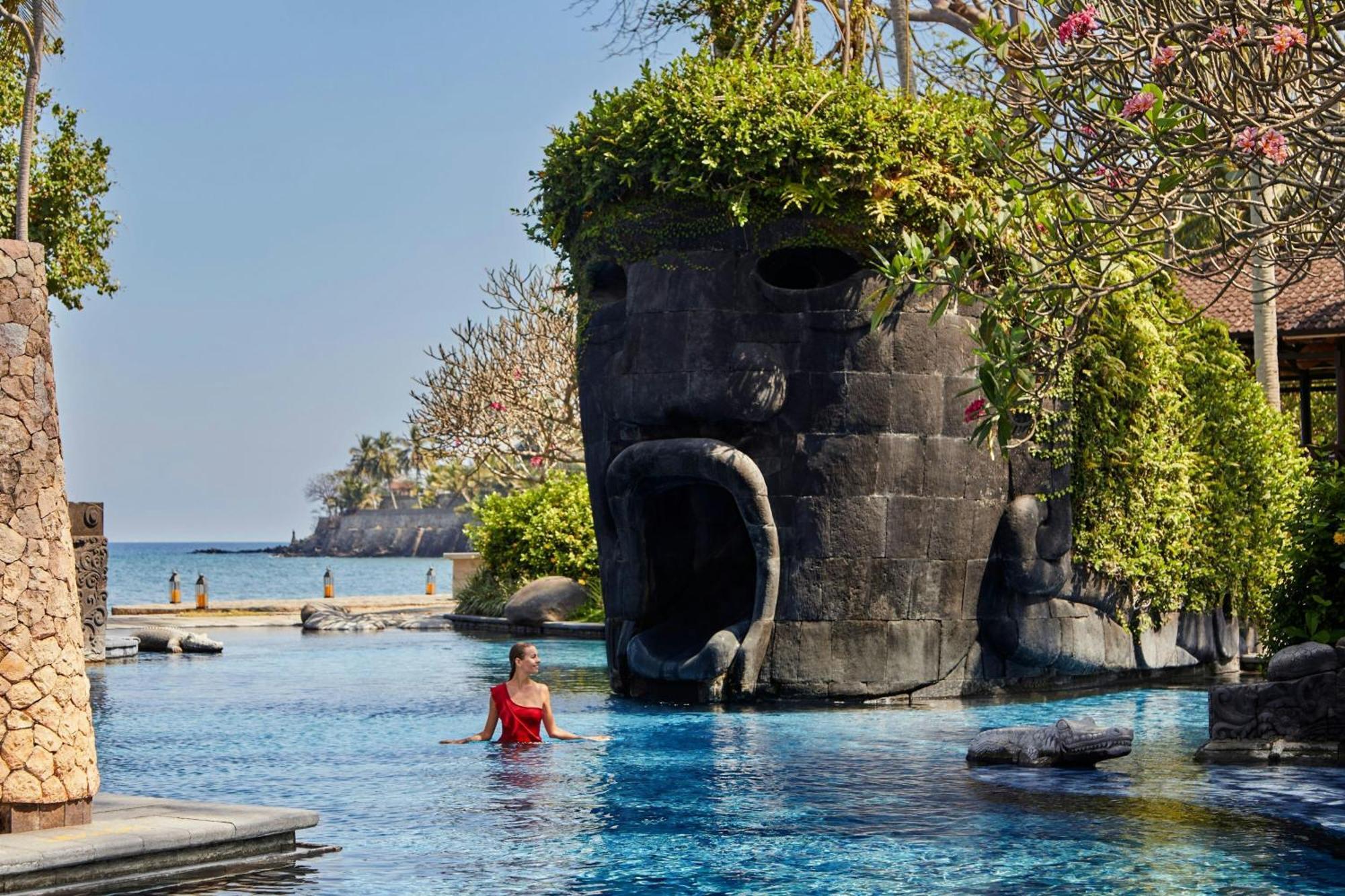 Mangsit Sheraton Senggigi Beach Resort מראה חיצוני תמונה